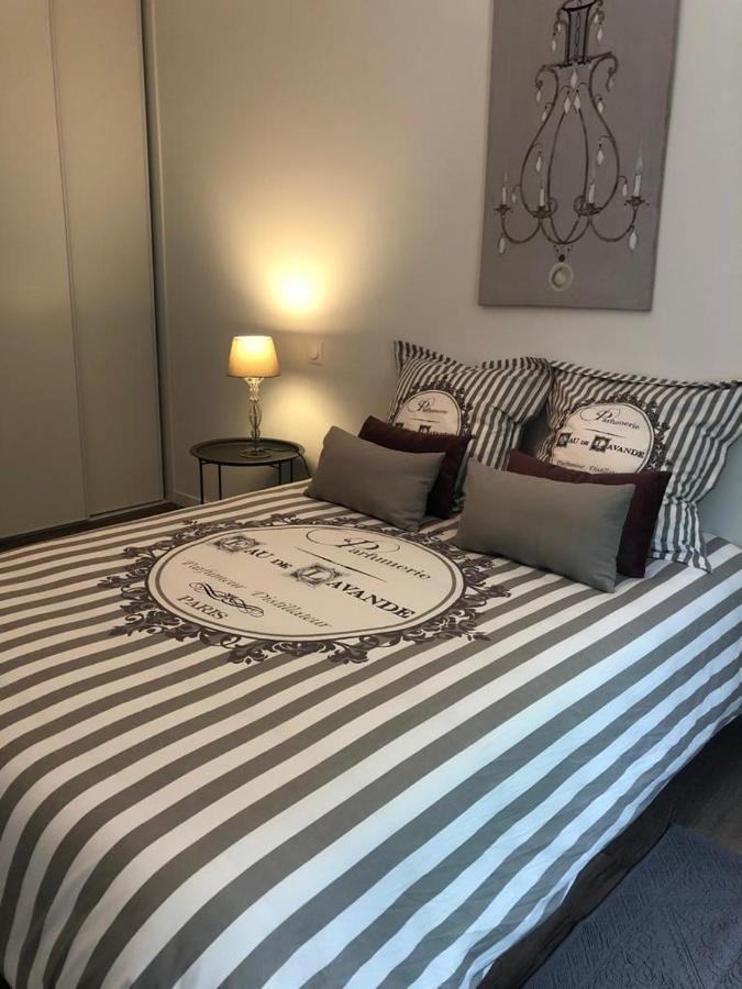 Paisible logement à Brive proche centre-ville et campagne avec Wifi Netflix et Parking privé Extérieur photo