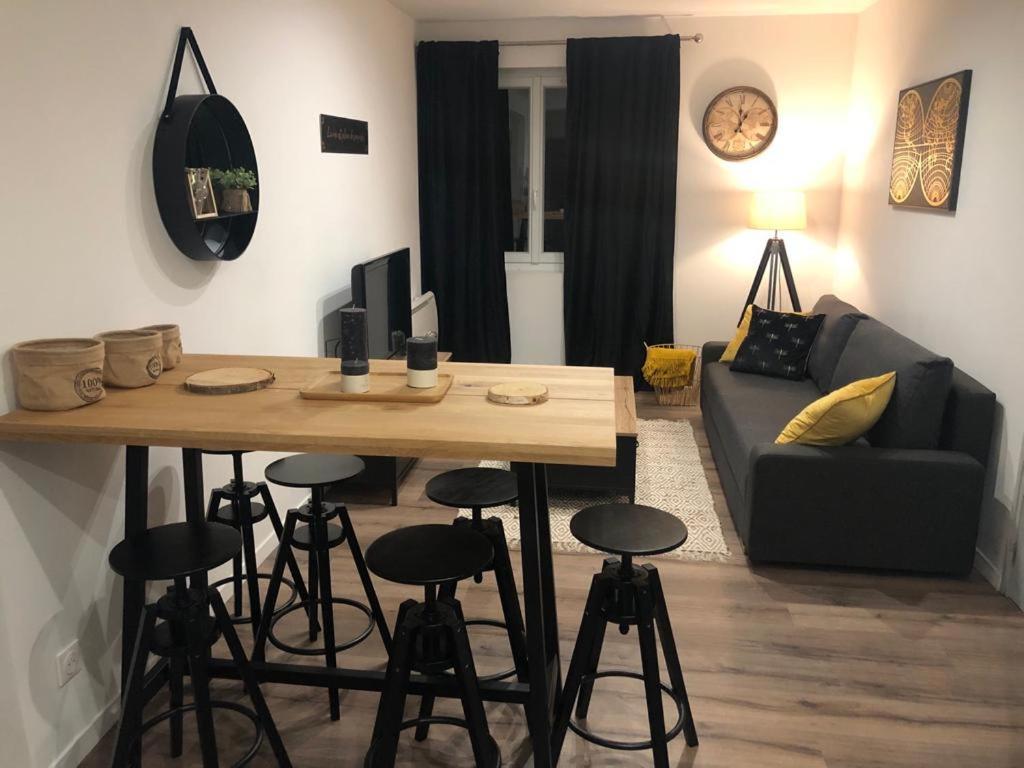 Paisible logement à Brive proche centre-ville et campagne avec Wifi Netflix et Parking privé Extérieur photo